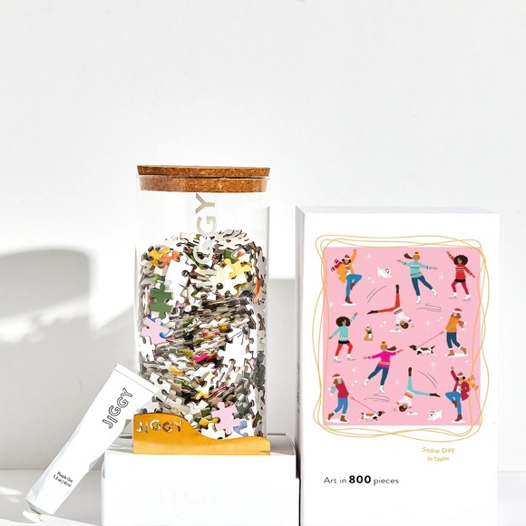 JIGGY 800 Piece Puzzle, Snow Day NIB - Picture 1 of 7